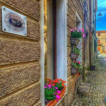 La Vecchia Posta Nocleg ze śniadaniem Calangianus
