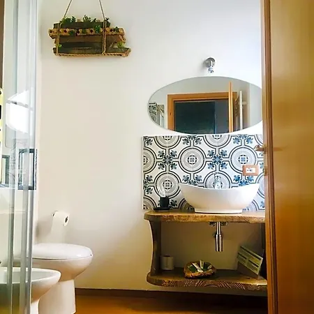 La Vecchia Posta Bed & Breakfast Calangianus
