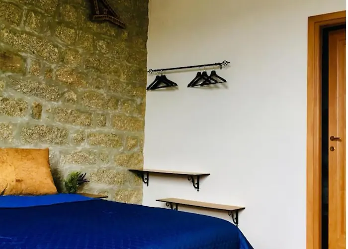 La Vecchia Posta Oda ve Kahvaltı Calangianus